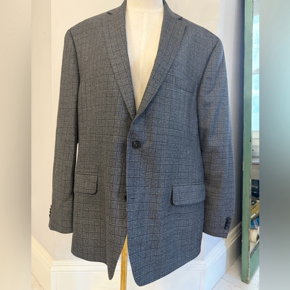 Michael Kors Men’s Gray Black Plaid Lined Suit Jacket Sport Coat Blazer size 46R